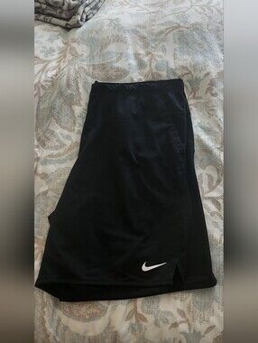 Nike Mens Dri-Fit Athletic Shorts (2XL) 🇨🇦